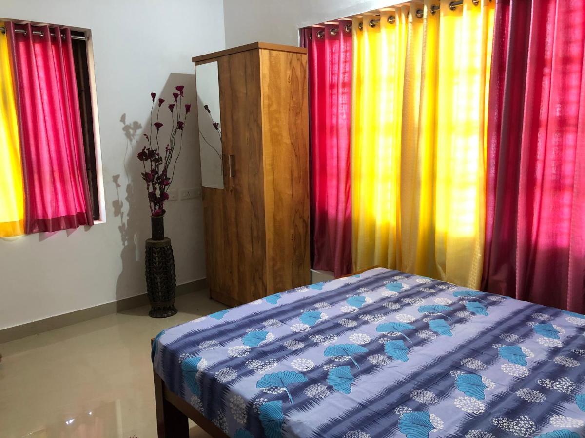 Candlehut Homestay Nileshwar Bagian luar foto